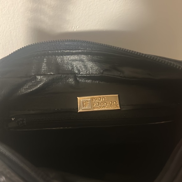 Purse - Picture 6 of 7